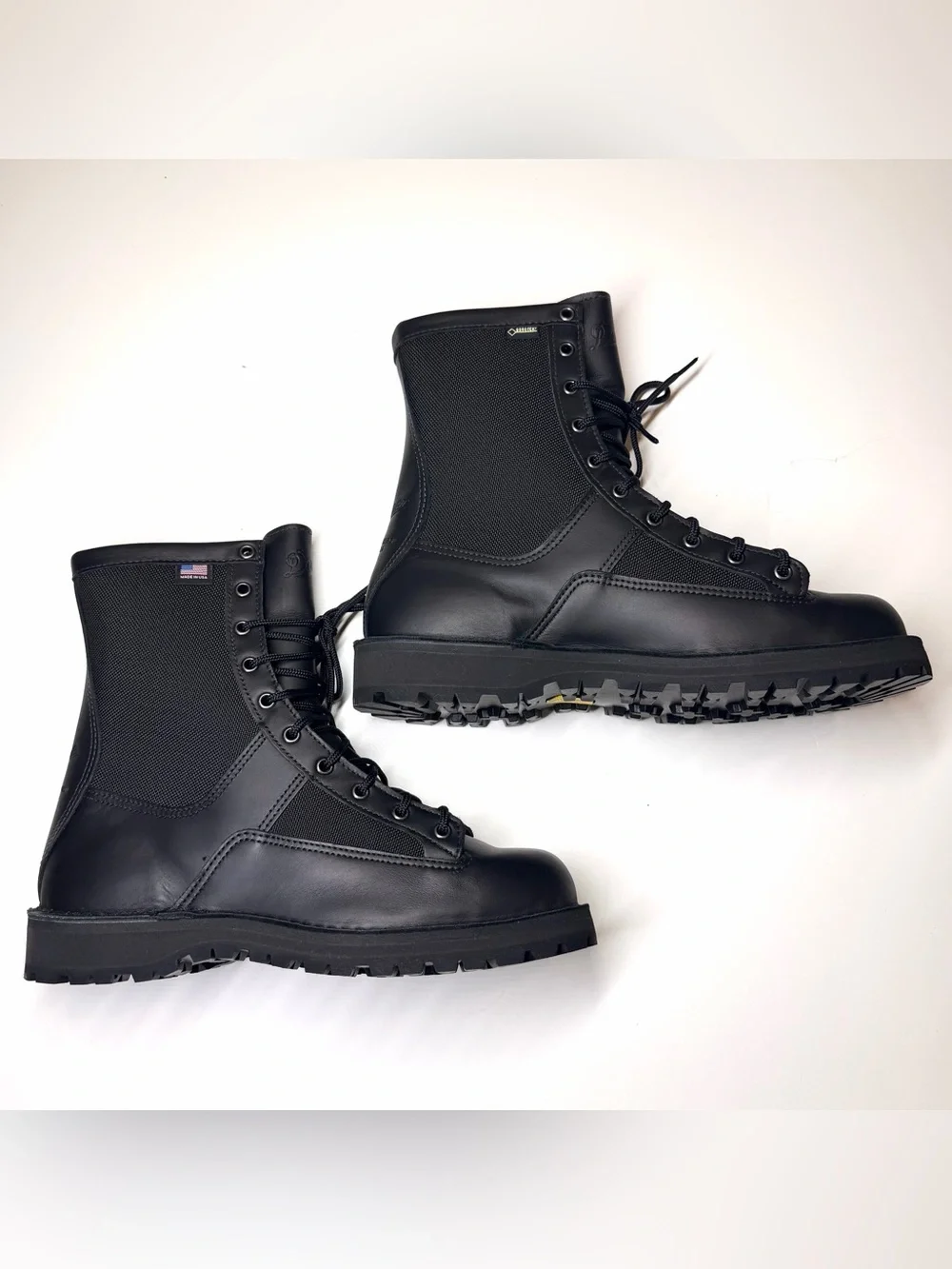 Danner Men’s Acadia 8 Inch Black Boots with Gore-Tex lining Size- 10.5